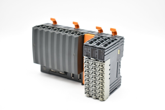 وحدة المعالجة المركزية X20CP1382 ​​B&amp;R X20 PLC SYSTEM Intel x86 400 MHz متوافقة مع معالج الإدخال / الإخراج المدمج