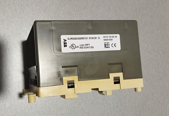 07AC91 GJR5252300R0101 ABB AC31 وحدة إدخال/إخراج نظرية 8AC 24VDC AC U/I 12bit+Sign