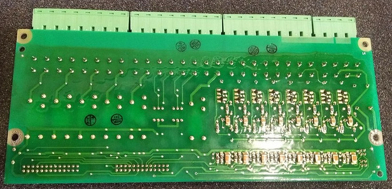 ABB SDCS-IOB-23 3ADT220090R0023 لوحة المحطة لوحة الاتصال الرقمي