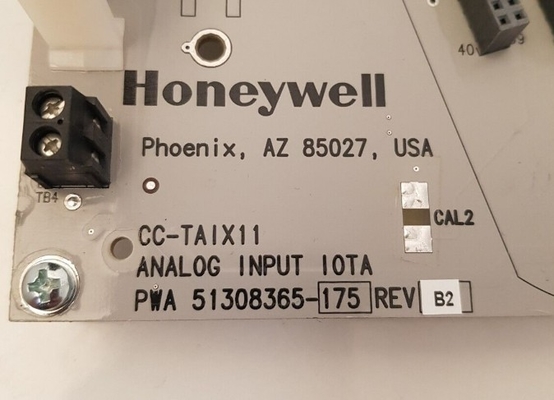 وحدة الإدخال التناظرية CC-TAIX11 Honeywell وحدة IOTA Rev B2 وحدة PLC
