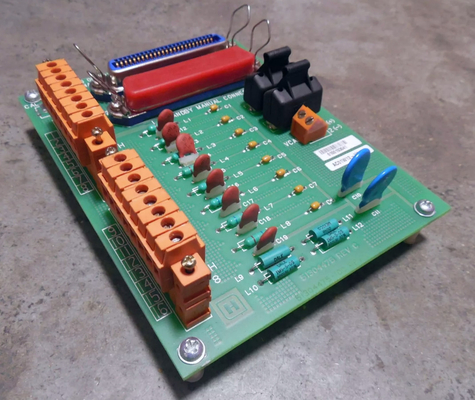 MU-TAOX02 Honeywell وحدة الخروج التناظرية وحدة PLC لوحة الإنهاء