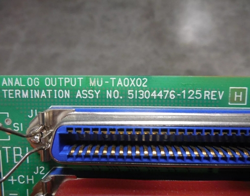 MU-TAOX02 Honeywell وحدة الخروج التناظرية وحدة PLC لوحة الإنهاء