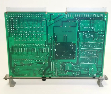 ABB 83SR06 GJR2395400R1010 وحدة التحكم العالمية الصناعية معالجة إشارات ثنائية ومقارنة
