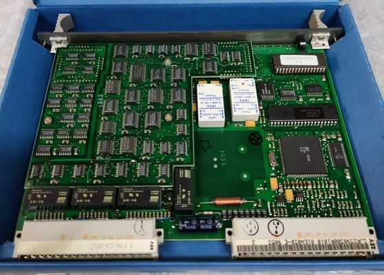 ABB 83SR07E-E GJR2392700R1210 وحدة ربط الحافلات لنظام التحكم