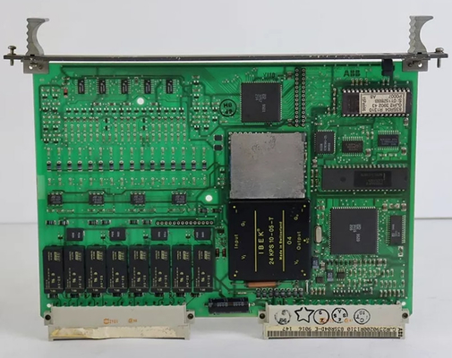 ABB 83SR04C-E GJR2390200R1411 وحدة مدخل رقمية وحدة تحكم منطقية قابلة للبرمجة