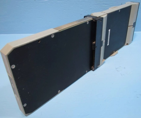 Foxboro P0400YE FBM04 0-20 MA وحدة واجهة تحتوي على أربع قنوات مدخلات Dc التناظرية وأربع قنوات إخراج