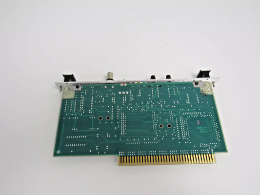 هانيول 51305508-200 PLCs / التحكم في الآلة XLCNE2 MM CE CERT MEDIUM DIST1 BOARD