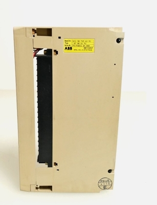 07AB61 GJV3074361R1 ABB وحدة الخروج الثنائية وحدة الخروج الرقمية