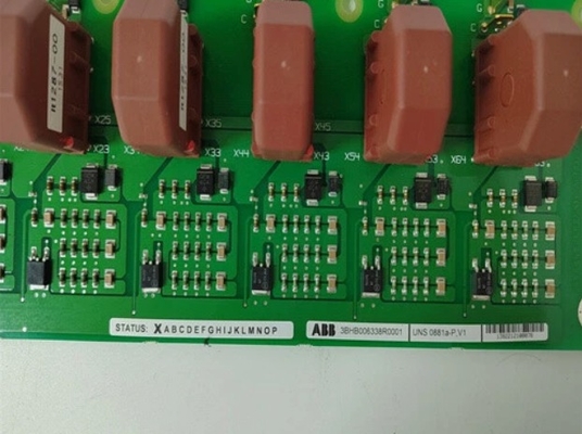 UNS0881a-P,V1 3BHB006338R0001 لوحة التحكم ABB