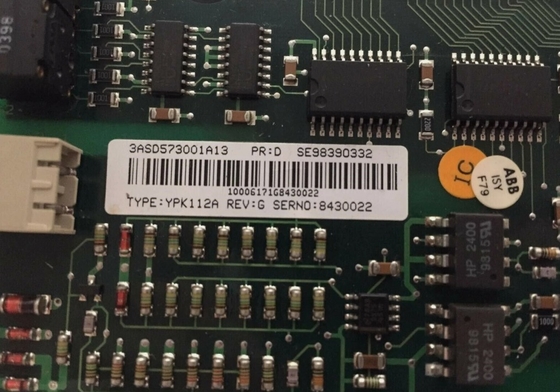 YPK112A 3ASD573001A13 لوحة الاتصالات ABB