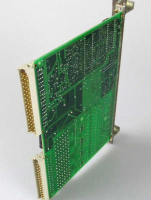 ABB 83SR04E-E GJR2390200R1211 وحدة التحكم في معالجة الإشارات التناظرية