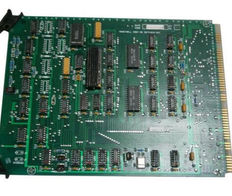 هونيول 30731823-001 A/D Mux PLC لوحة الدوائر 24Vdc 110mA وحدة تحكم حالة جديدة