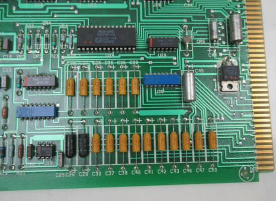هونيول 30731823-001 A/D Mux PLC لوحة الدوائر 24Vdc 110mA وحدة تحكم حالة جديدة