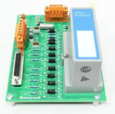وحدة واجهة Honeywell MC-TSIM12 المتسلسلة مع منافذ EIA-232/422/485 ، متوافقة مع CE ، برنامج ثابت من المصنع