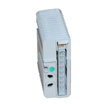 DI821 ABB S800 وحدة الإدخال الرقمية 120 فولت 8 CH قطع غيار PLC 3BSE008550R1