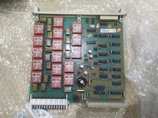 DSDO131 ABB Digital Output Board 16 قناة 0-240V AC / DC Relay PLC Spare Parts 57160001-KX