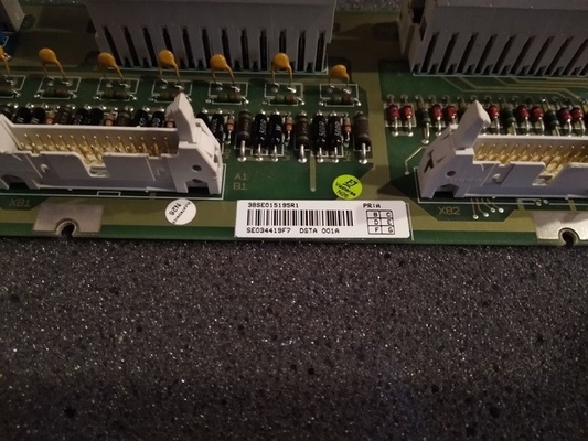 DSTA001B ABB I/O Modules Analog Connection Unit PLC Spare Parts 3BSE018316R1