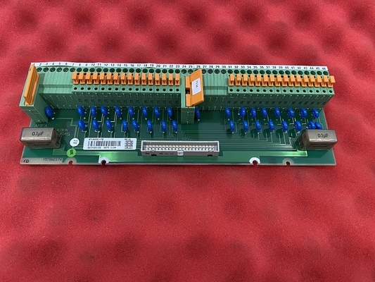وحدة اتصال DSTD110A ABB MasterBus للوحة الإخراج الرقمية 32 قناة بحد أقصى 60 فولت قطع غيار PLC 57160001-TZ