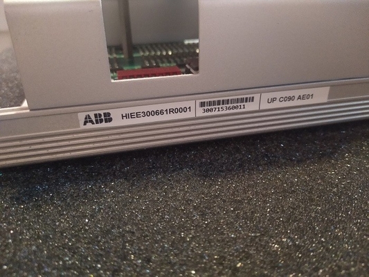 UPC090AE01 ABB UP C090 AE01 DC لوحة واجهة دائرة التيار المتردد قطع غيار PLC HIEE300661R0001