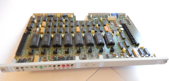 ED1817 ABB BBC Baugruppe بيانات لوحة واجهة الطاقة PLC قطع غيار HESG33038R1