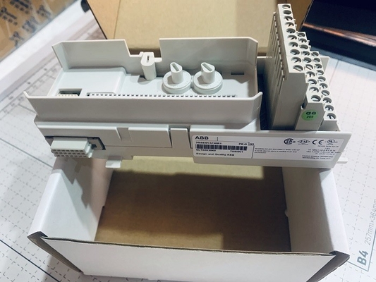 TU810V1 ABB S800 I / O إنهاء الوحدة المدمجة IP20 3BSE013230R1