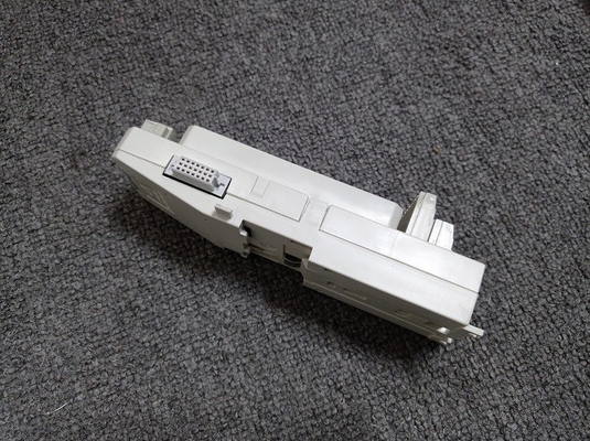 قاعدة وحدة إنهاء الوحدة TU890 ABB PLC S800 I / O 3BSC690075R1
