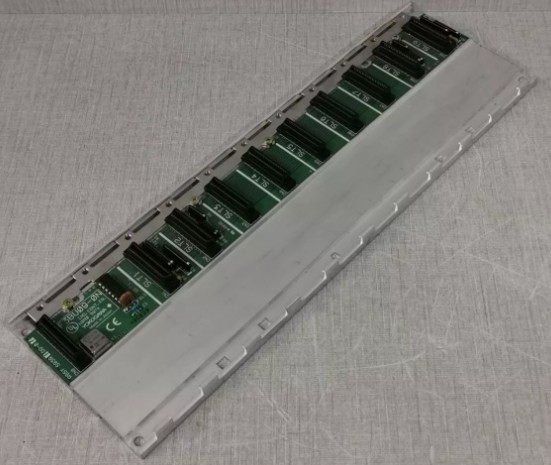 F3BU09-0NS1 YOKOGAWA وحدة 9 فتحات وحدات أساسية تستوعب وحدات مختلفة وحدة إدخال/خروج